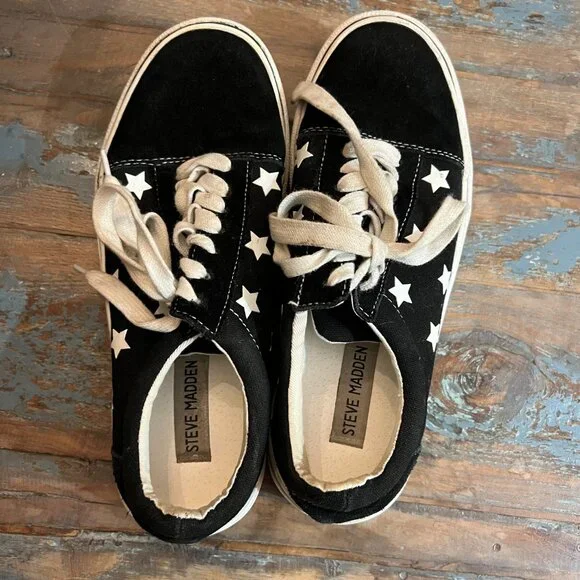 Steve Madden Emile Star Sneakers Suede Black & White, SZ 7.5 - Picture 3 of 5